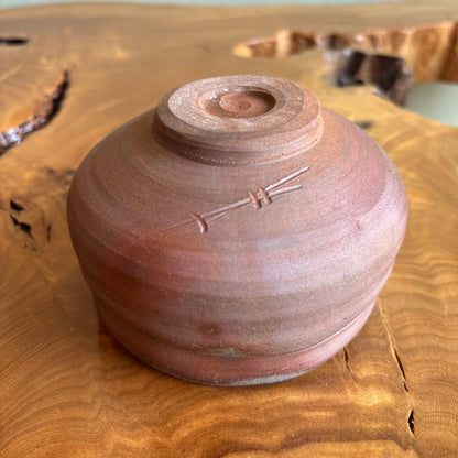 Bizen Momoyama-Gama Tea Bowl - Japanese Unglazed Bizen Chawan with Hi-iro Fire Color and Ash Grey Streaks and Signed Box
