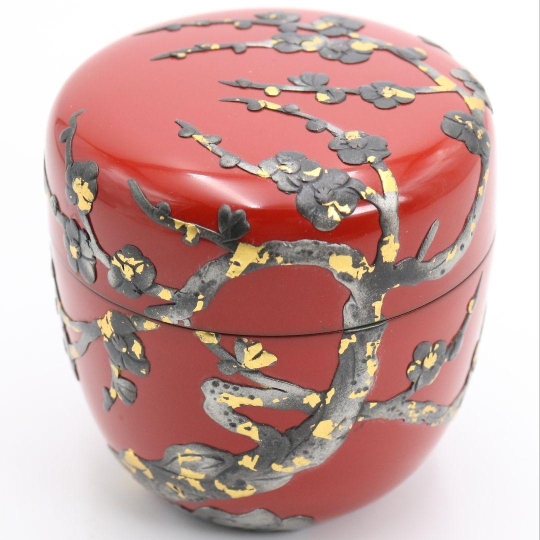 Ryukyu Lacquer Plum Blossom Natsume - Okinawan Vermillion Tea Caddy with Tsuikin Relief