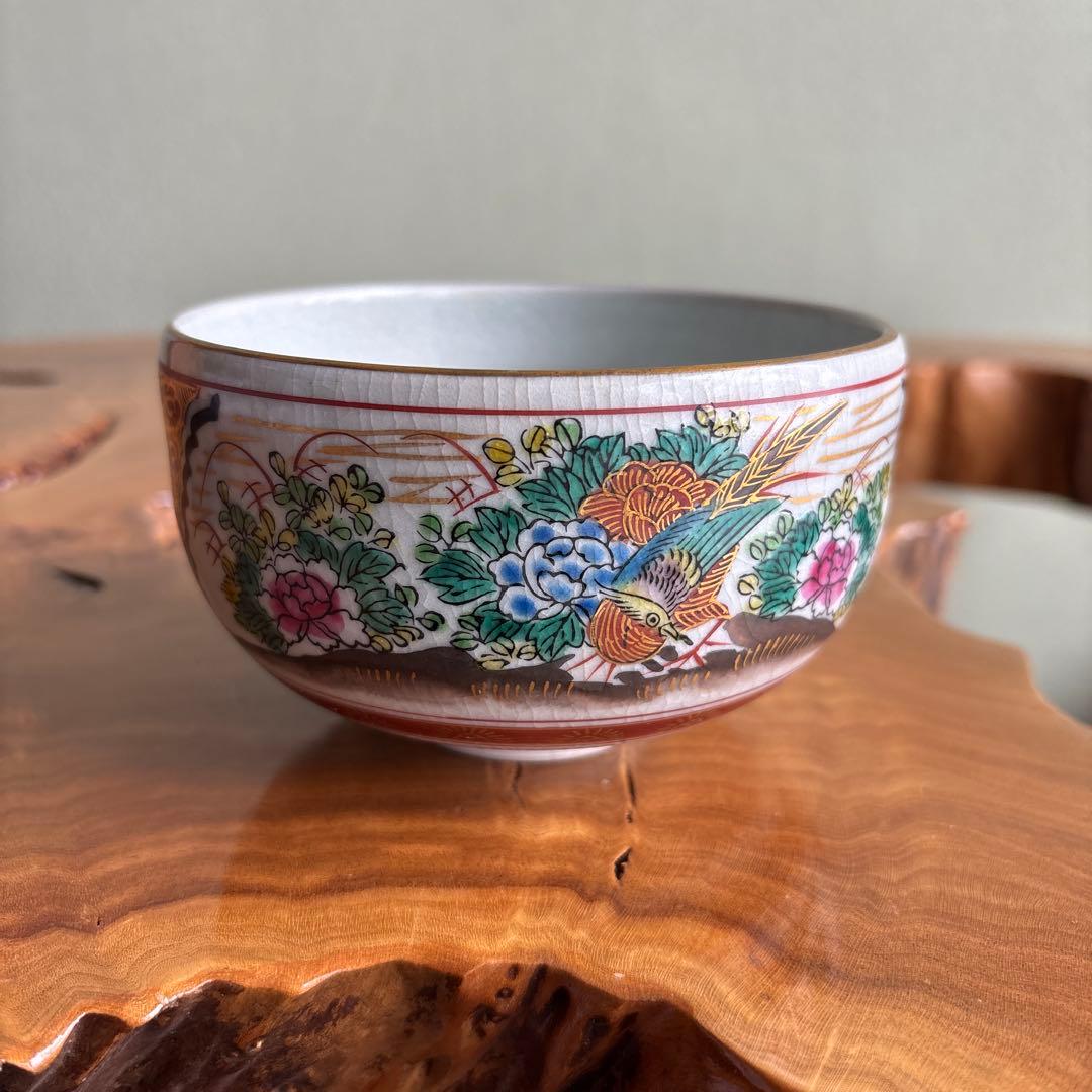 Kutani Ware Shozo-Style Tea Bowl by Shoko - Iro-e Enamel Chawan with Signed Box
