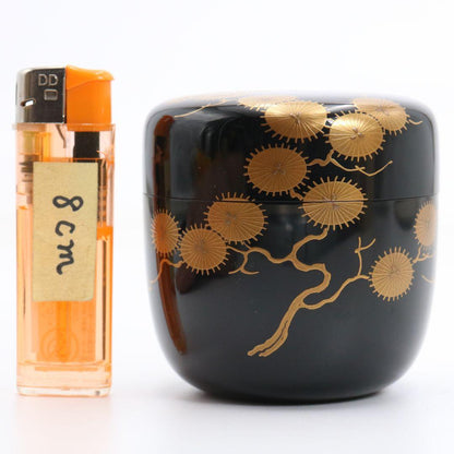 Omotesenke Jimyosai Inscribed Karamatsu Maki-e Lacquer O-Natsume — Grand Master Tea Caddy