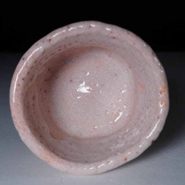 Suzuki Goro Shino Guinomi Sake Cup with Nezumi-Shino and Fire Color