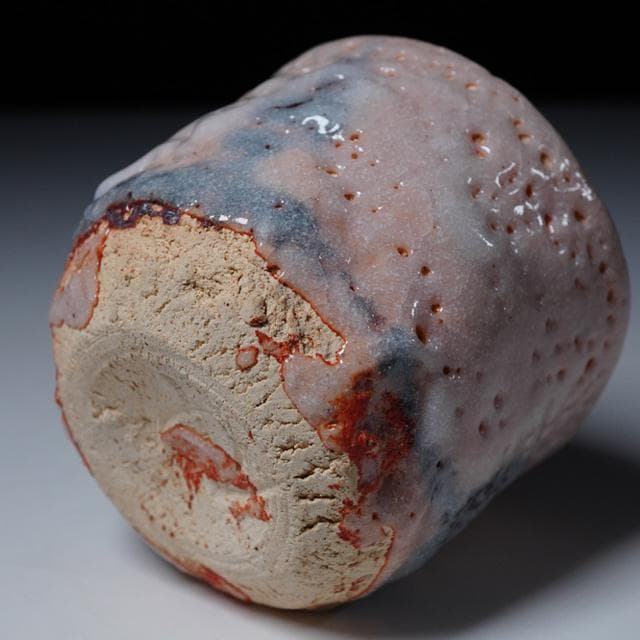 Suzuki Goro Shino Guinomi Sake Cup with Nezumi-Shino and Fire Color