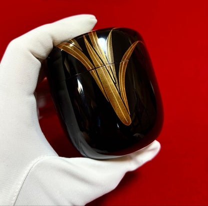 Suisen Narcissus Gold Maki-e Natsume Tea Caddy by Soho | Tame-nuri Lacquer | Signed Tomobako | Japanese Chado