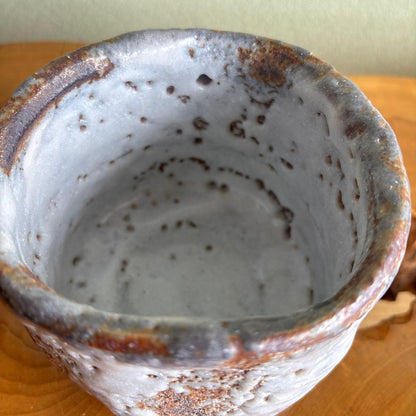 Shino Tea Bowl with Fire Color by Kozaki Ichiyo – Mino Ware – Japan