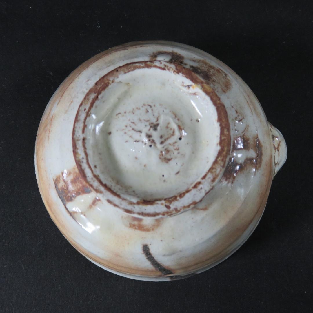 Abstract Triangle Tea Bowl by Seiwa Kiln - Modern Chawan with Geometric Iron Design