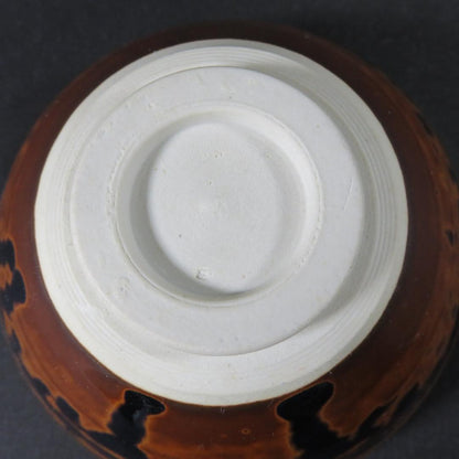 Seto Tenmoku Tea Bowl - Iron Glaze Chawan with Amber-Black Kiln Effects