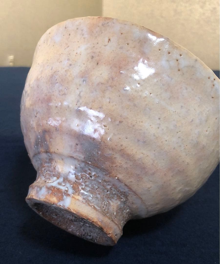 Tsuno Seiun Hagi Ware Tea Bowl — Seiun Kiln, Warm Earth Tones, Kiln-Fire Effects