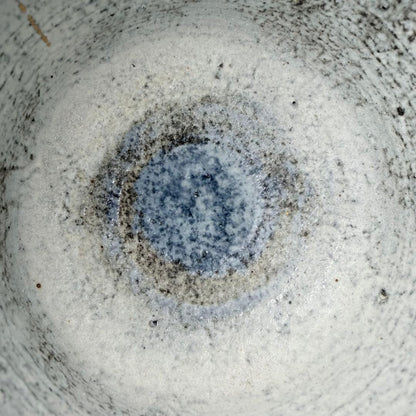 White Hagi Tsutsu-Chawan with Gold Accents by Katō Shigemi — Taizan-gama, Funka Kinsai, Tomobako
