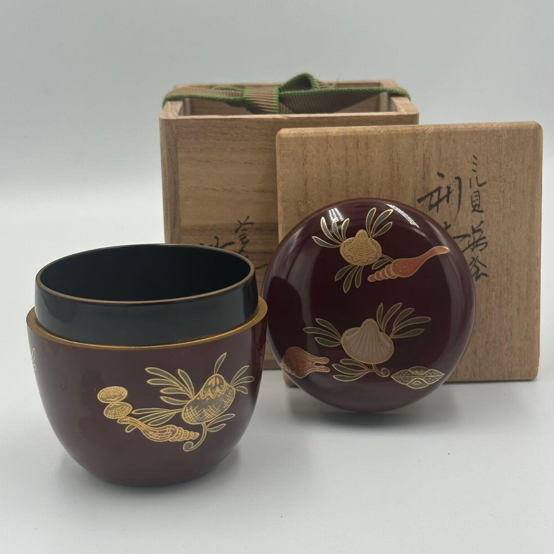 Rikyu Natsume Tea Caddy by Tetsuzan — Tame-nuri Amber Lacquer with Mirugai Shell Gold Maki-e