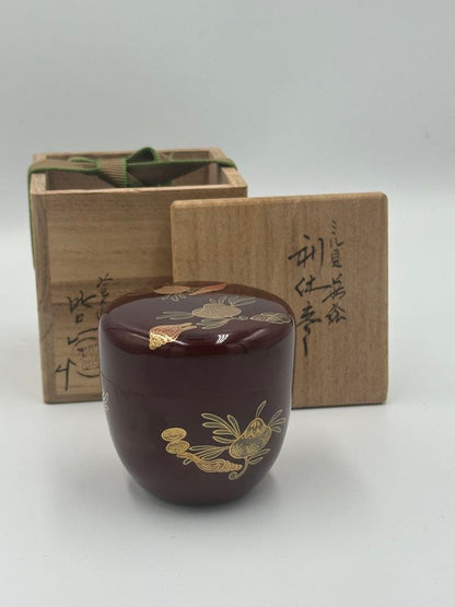 Rikyu Natsume Tea Caddy by Tetsuzan — Tame-nuri Amber Lacquer with Mirugai Shell Gold Maki-e