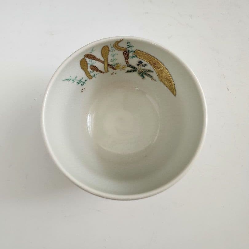 Kyoto Ninsei-style Chawan 'Haru no Michi' by Hashimoto Eihō, Wood Box
