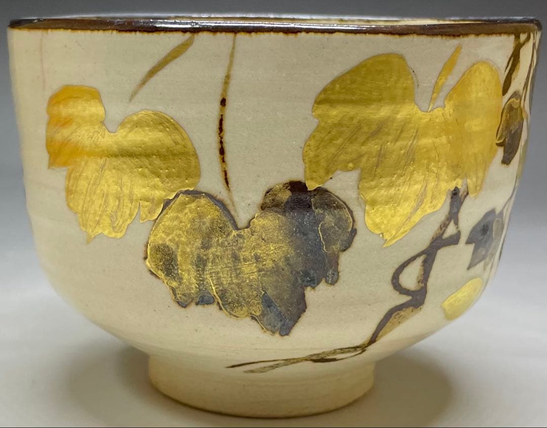 Fujitani Yoshiya Kenzan Tea Bowl | Iron-Rust Sabi-e Gold Autumn Chawan | Mizunatsuki Kiln