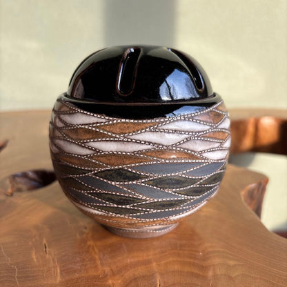 Mukōyama Fumiya Mashiko Incense Burner — Wave Pattern, Ceramic Lid, Wooden Box