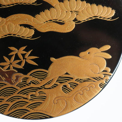 Moon Rabbit Maki-e Kogo Incense Container – Gold Nashiji – Horiuchi Sokan – Suzuki Konyu – Japan