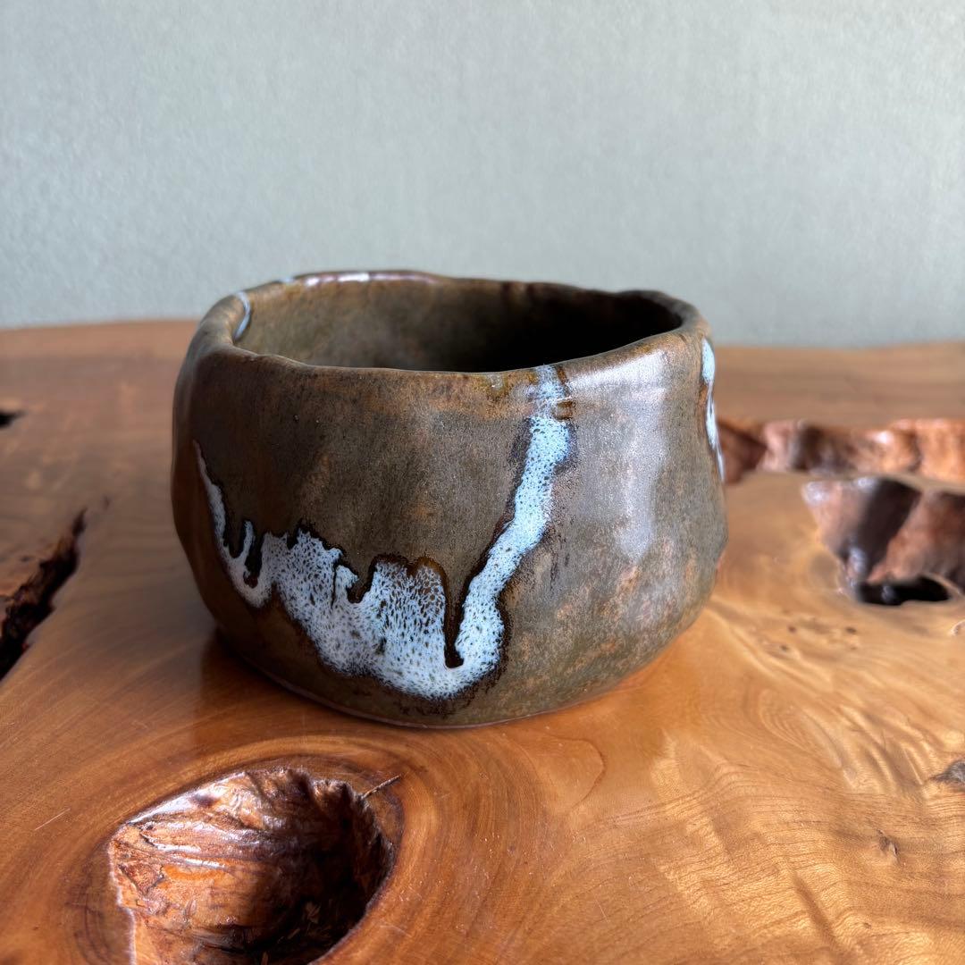 Unknown Artist | Tezukune Chawan | Hand-Built Tea Bowl | White Cascade Glaze | Wabi