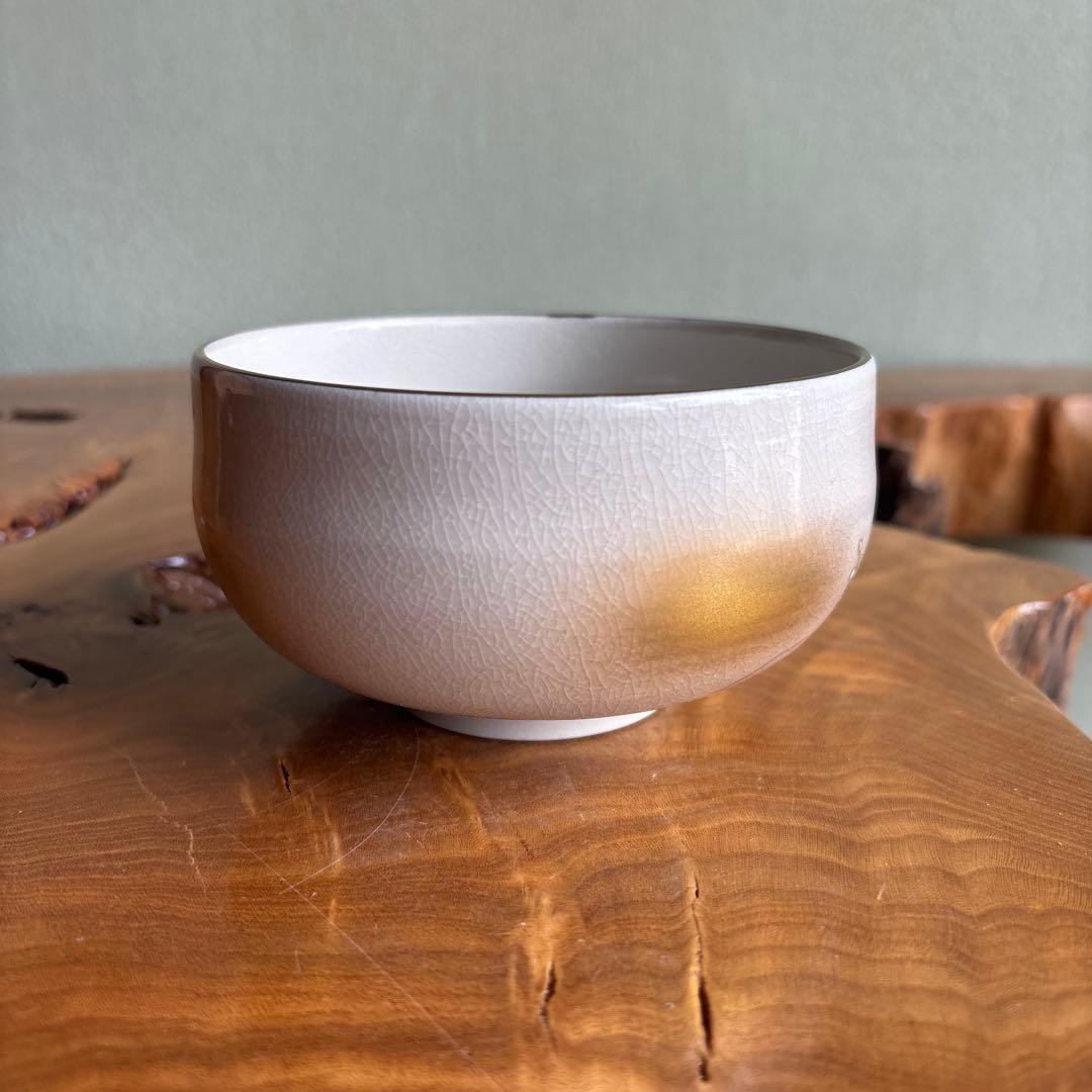 Kutani Chawan by Rokko - Japanese Matcha Bowl with Overglaze Enamel Chrysanthemum and Gold on White Crackle Ground, Signed Box