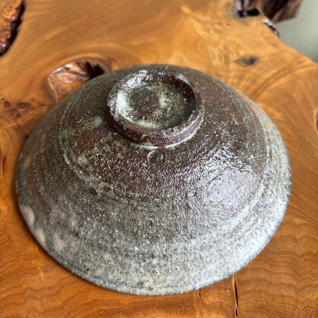 Takatsuru Jun Kannon-do-yaki Flat Tea Bowl — Ash-Swept Hirachawan