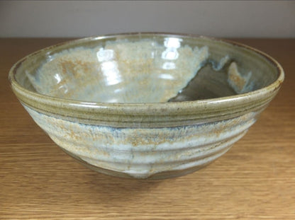 Takatori Ware Tea Bowl by 12th Gen Takatori Hachizan - Ash Glaze Chawan with Signed Box
