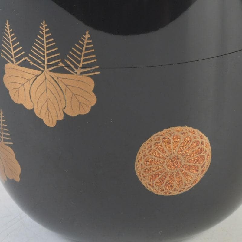 Wajima Lacquer Natsume — Kiku-Kiri Maki-e by Sōhō Mokushiro | Japanese Tea Ceremony