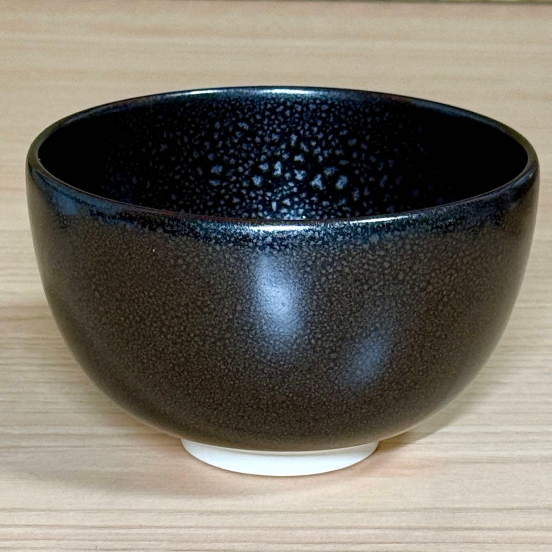 Yuteki Oil-Spot Tenmoku Tea Bowl - Japanese Black Glaze Chawan with Silver Spots