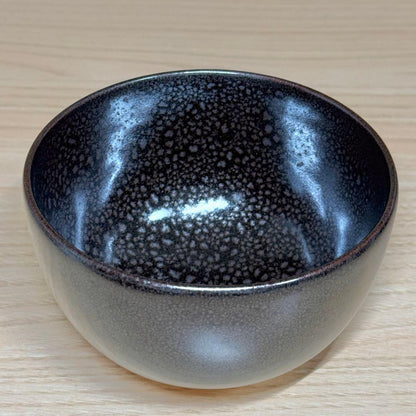 Yuteki Oil-Spot Tenmoku Tea Bowl - Japanese Black Glaze Chawan with Silver Spots
