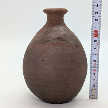 Bizen Pottery Tokkuri by Yu Fujiwara Living National Treasure