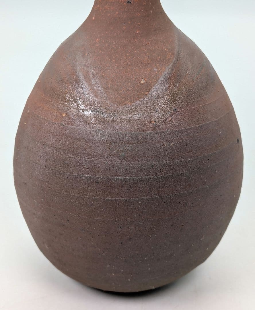 Bizen Pottery Tokkuri by Yu Fujiwara Living National Treasure