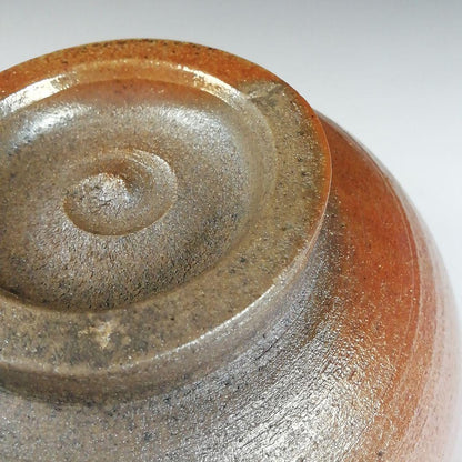 Kinjo Ware Natural Ash Glaze Tea Bowl by Komaru Kentaro - Arako Kiln Nagoya