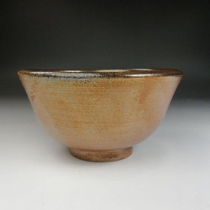 Kinjo Ware Natural Ash Glaze Tea Bowl by Komaru Kentaro - Arako Kiln Nagoya