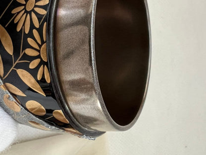 Musashino Autumn Grass Fubuki-Natsume by Kiyoishi III — Gold Maki-e with Raden on Black Lacquer