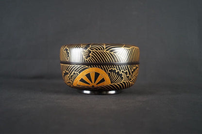 Chahei Issai Wajima Lacquer Genji-guruma Maki-e Jikiro, Signed Box