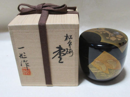 Ichigo Iccho Wajima Maki-e Tea Caddy - Gold Pine Bamboo Plum Natsume with Signed Box