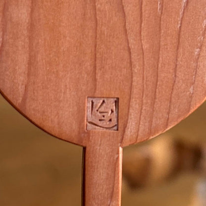 Ichii Ittō-bori Fan Kōgō by Kiminoyuki — Yew Wood Incense Box, Signed
