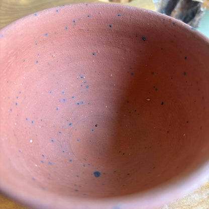 Nanban Chawan by Isaku — Unglazed Yakishime Matcha Bowl, Kagoshima Izaku Kiln, Tomobako