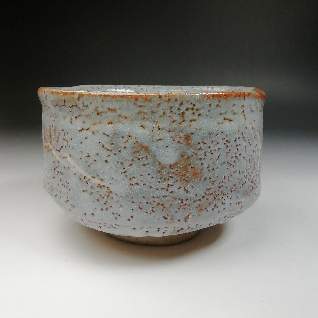Nezumi Shino Tea Bowl by Hayashi Eiji — Momoyama Kiln Grey Shino Chawan with Iron Speckle Glaze