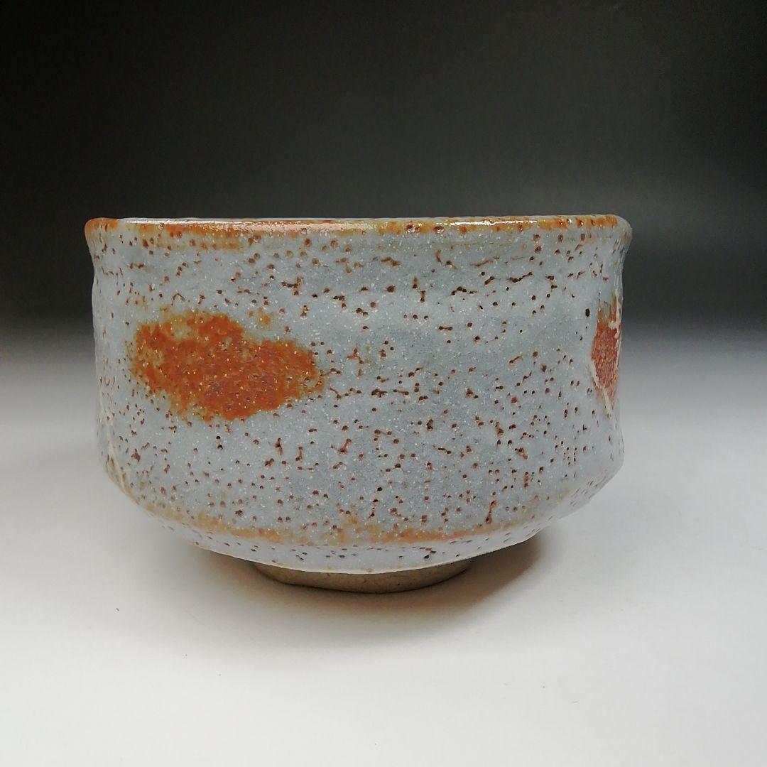 Nezumi Shino Tea Bowl by Hayashi Eiji — Momoyama Kiln Grey Shino Chawan with Iron Speckle Glaze