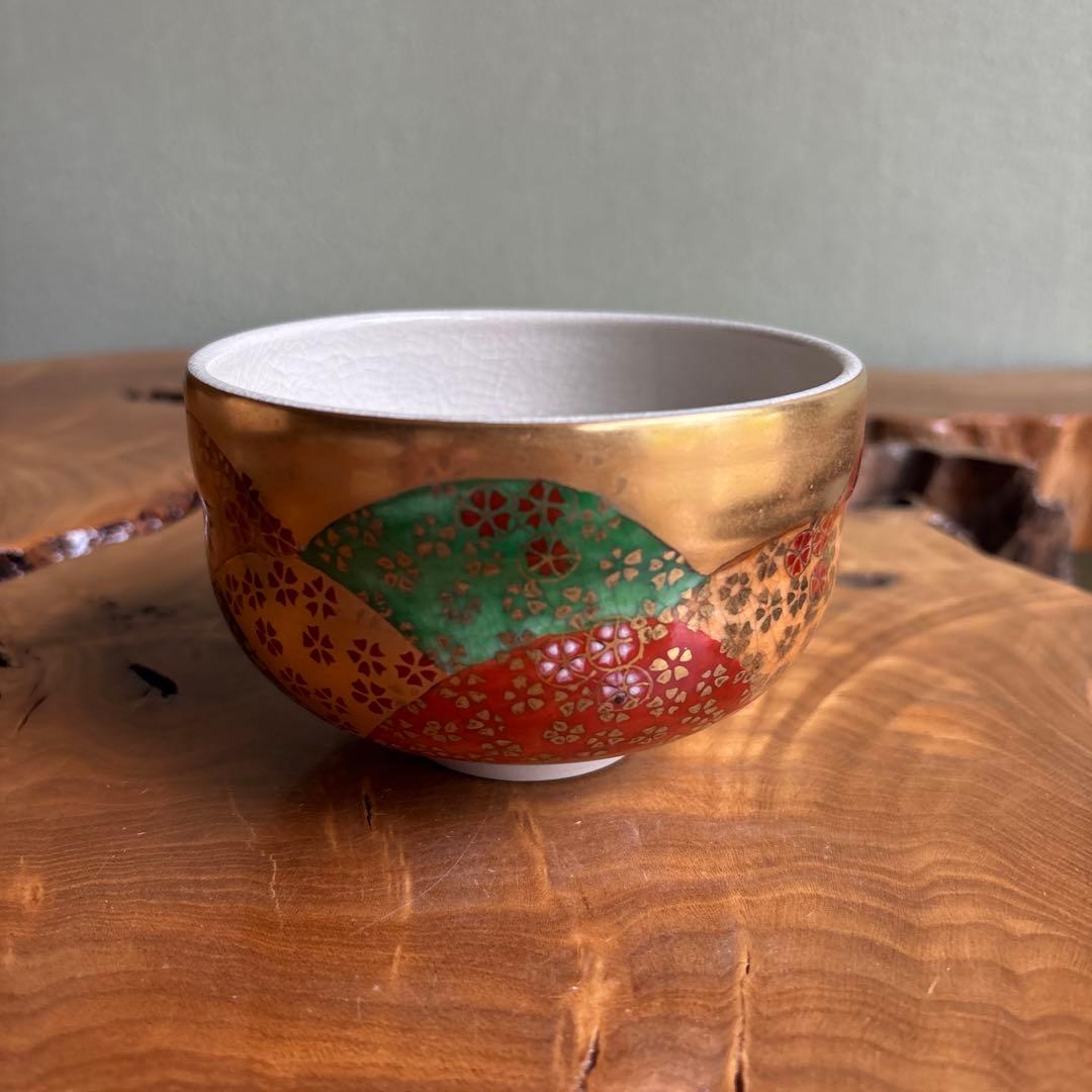 Kutani Ware Matcha Bowl by Meizan — Gold Ground Shippou-Kuzushi with Waka Poetry Interior, Signed Wooden Box