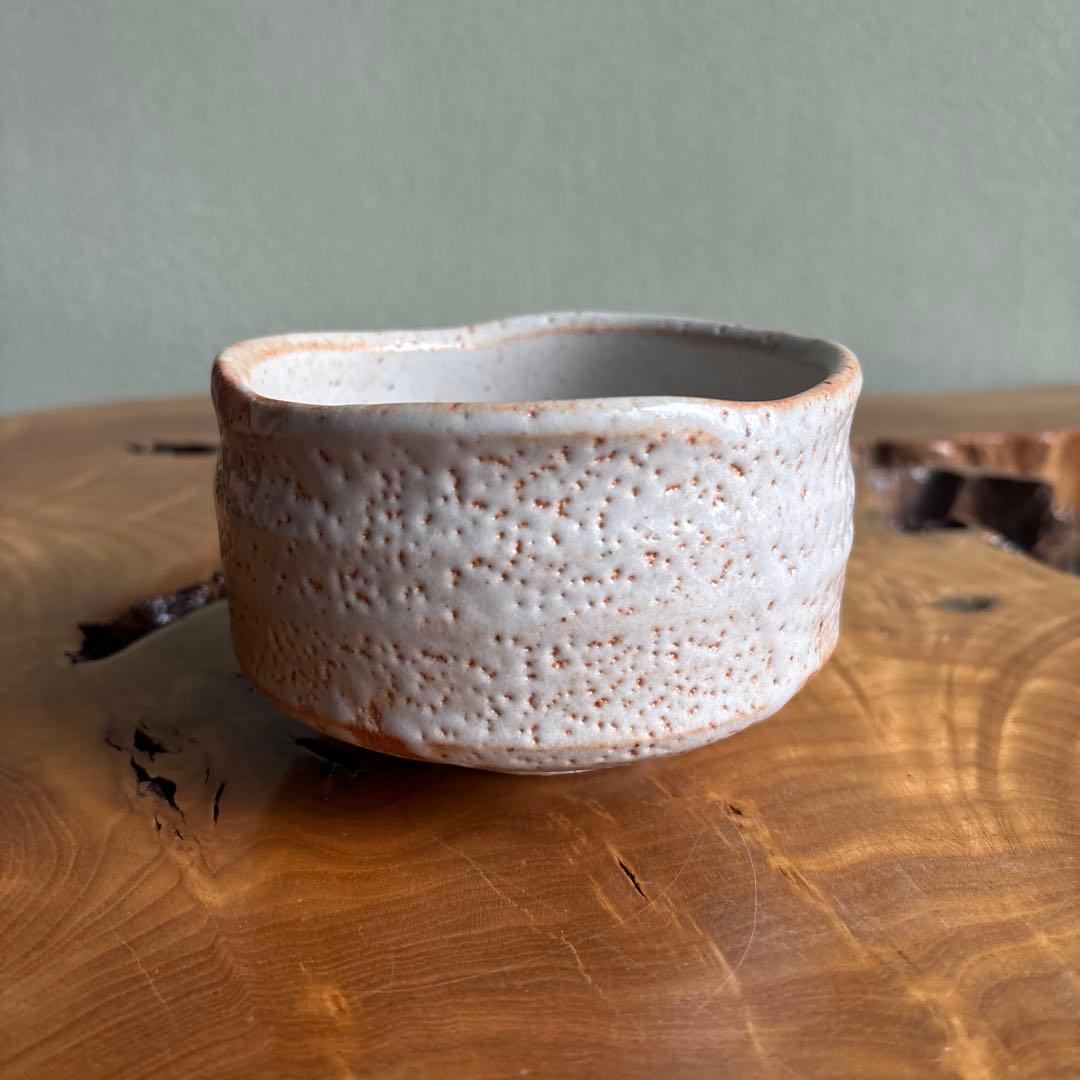 Shino Tea Bowl by Shusaku - Japanese Matcha Chawan with Kairagi Pitting and Signed Box