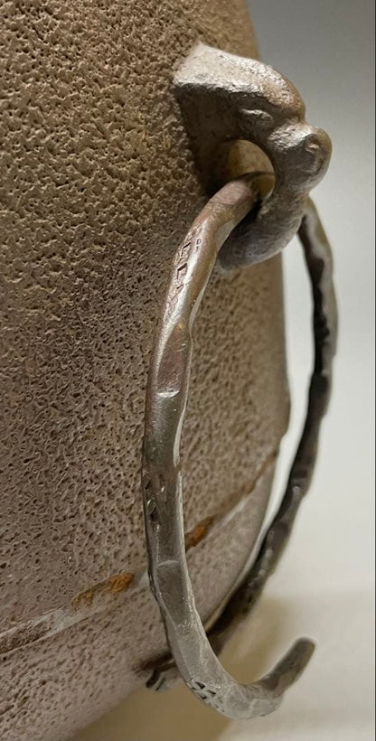 Shirizari Cast Iron Tea Kettle by Kakutani Shason — Chagama with Bail Rings