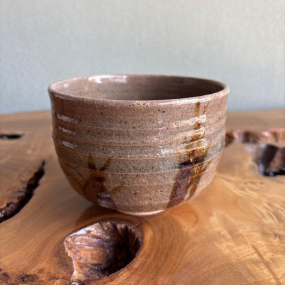 E-Karatsu Bamboo Shoot Tea Bowl — Iron Oxide Painted Takenoko Chawan with Tomobako