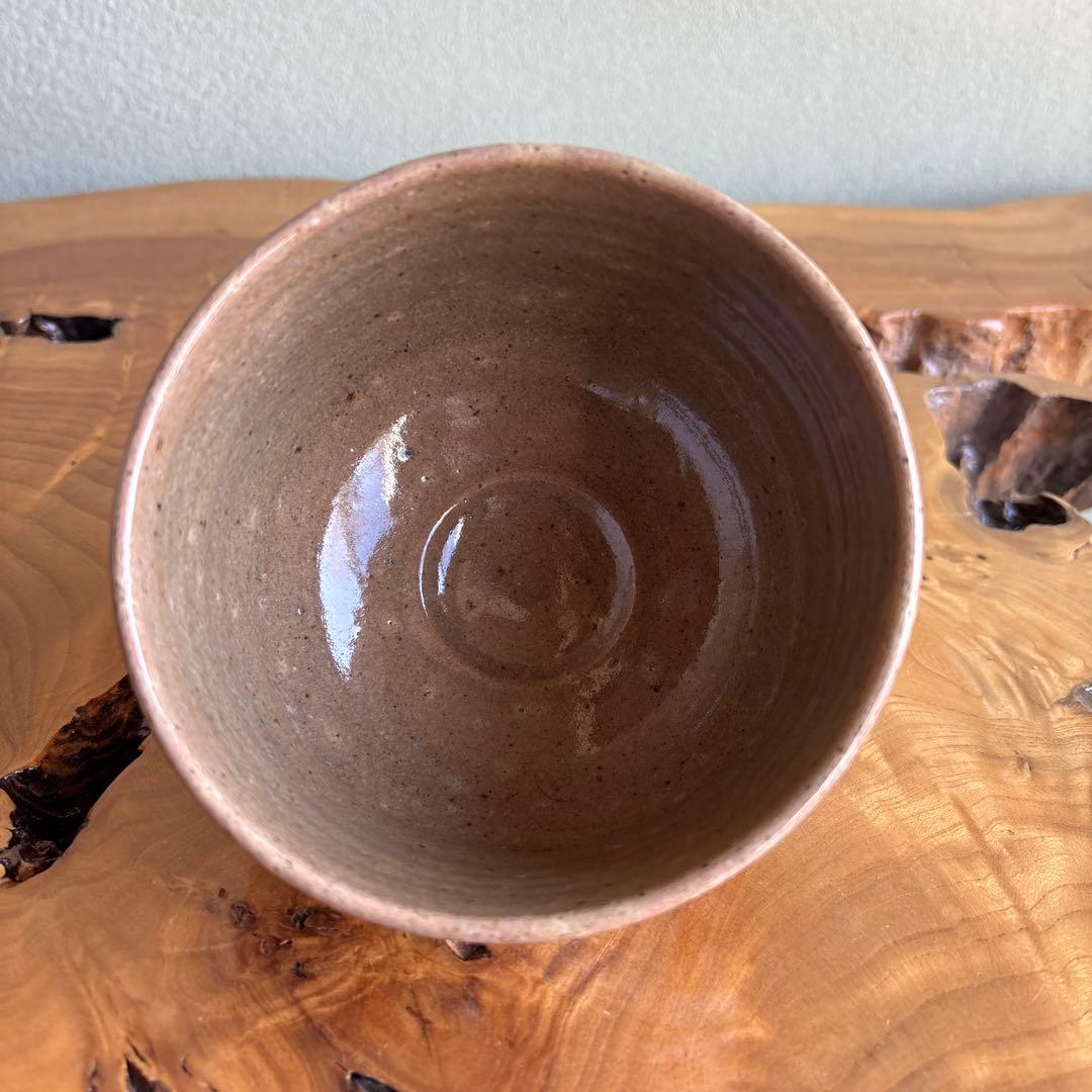 E-Karatsu Bamboo Shoot Tea Bowl — Iron Oxide Painted Takenoko Chawan with Tomobako