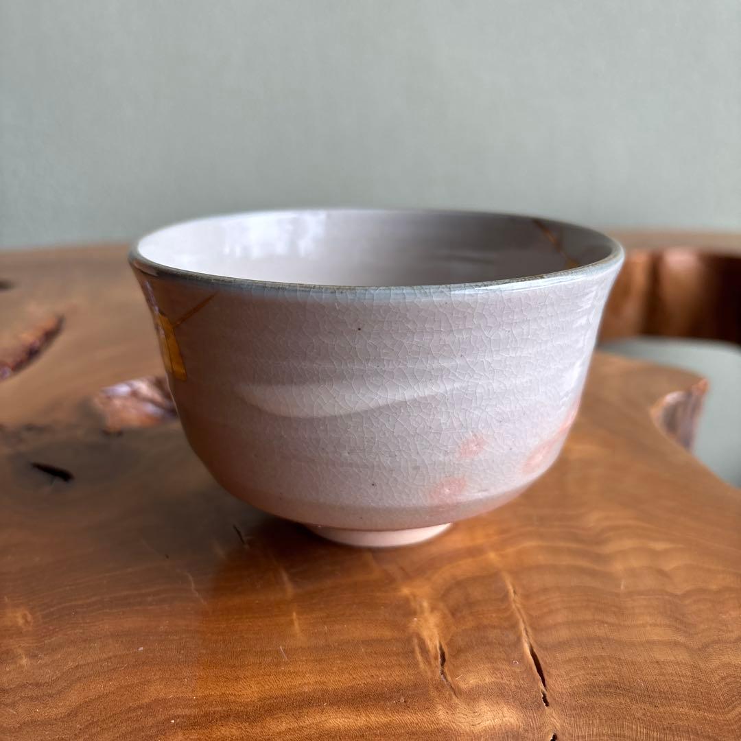Hashimoto Eiho | Kenzan-Style Rice Stalk Matcha Bowl | Kyoto Ware Crackle Glaze with Gold Enamel
