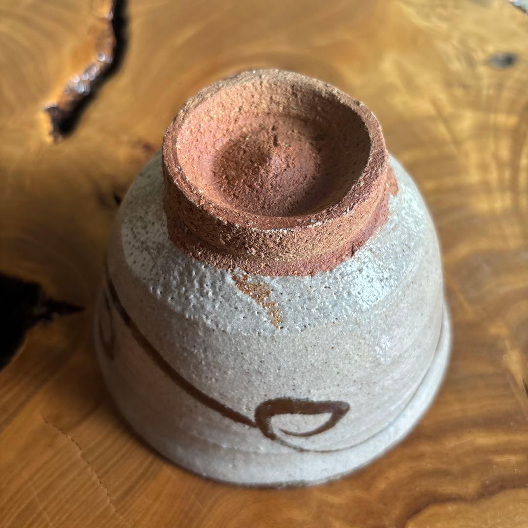 E-Karatsu Matcha Tea Bowl by Yokoishi Keigai — Iron Brushwork Chawan with Signed Tomobako