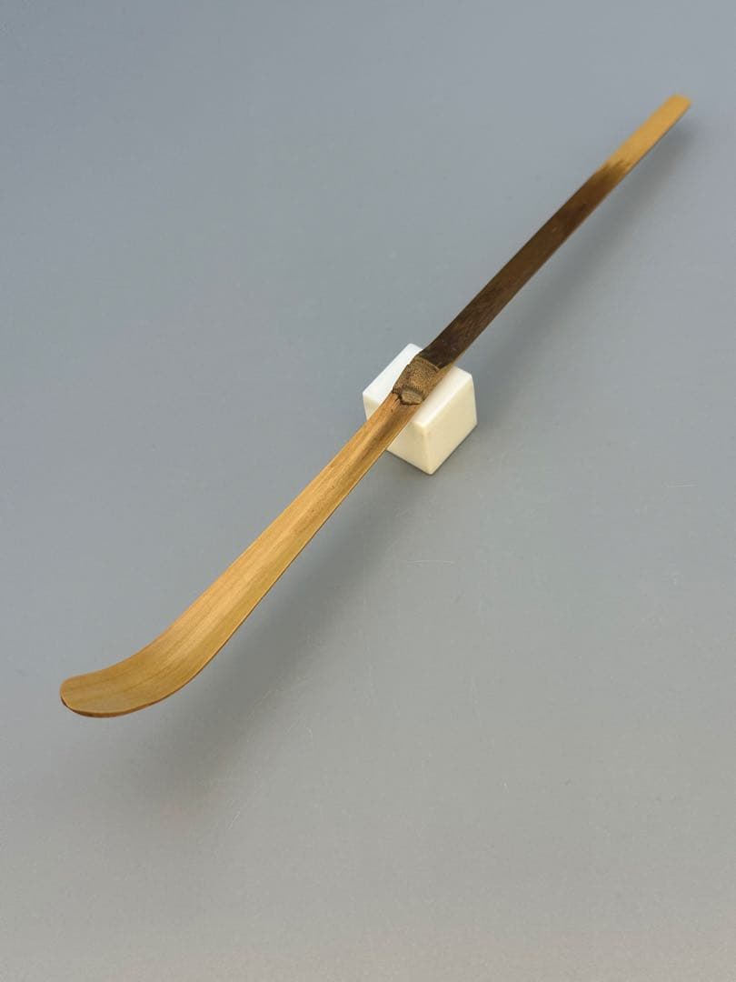 Chashaku Tea Scoop by Horinouchi Sokan, Omotesenke Grand Master, Signed Noasobi, Susutake Bamboo, Tomobako