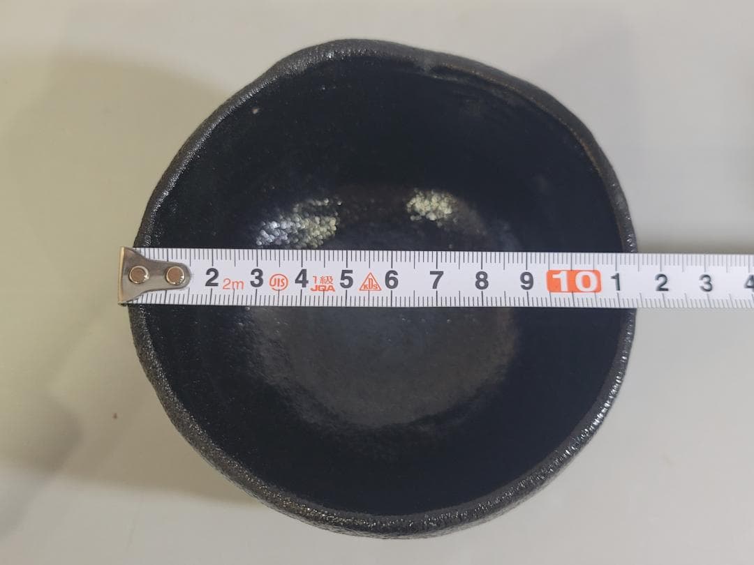 Shoraku Black Raku Matcha Bowl — Granular Texture, Irregular Rim, Kyoto, Signed Wood Box