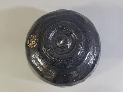 Shoraku Black Raku Matcha Bowl — Granular Texture, Irregular Rim, Kyoto, Signed Wood Box