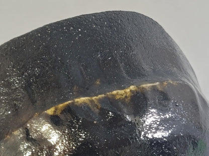 Shoraku Black Raku Matcha Bowl — Granular Texture, Irregular Rim, Kyoto, Signed Wood Box