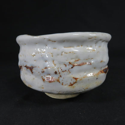 Shino Tea Bowl by Higashiyama - Mino Ware Chawan with Classic White Glaze and Iron Markings