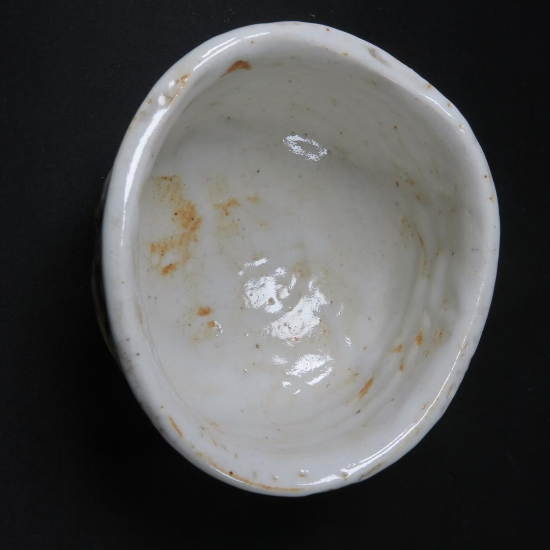 Shino Tea Bowl by Higashiyama - Mino Ware Chawan with Classic White Glaze and Iron Markings