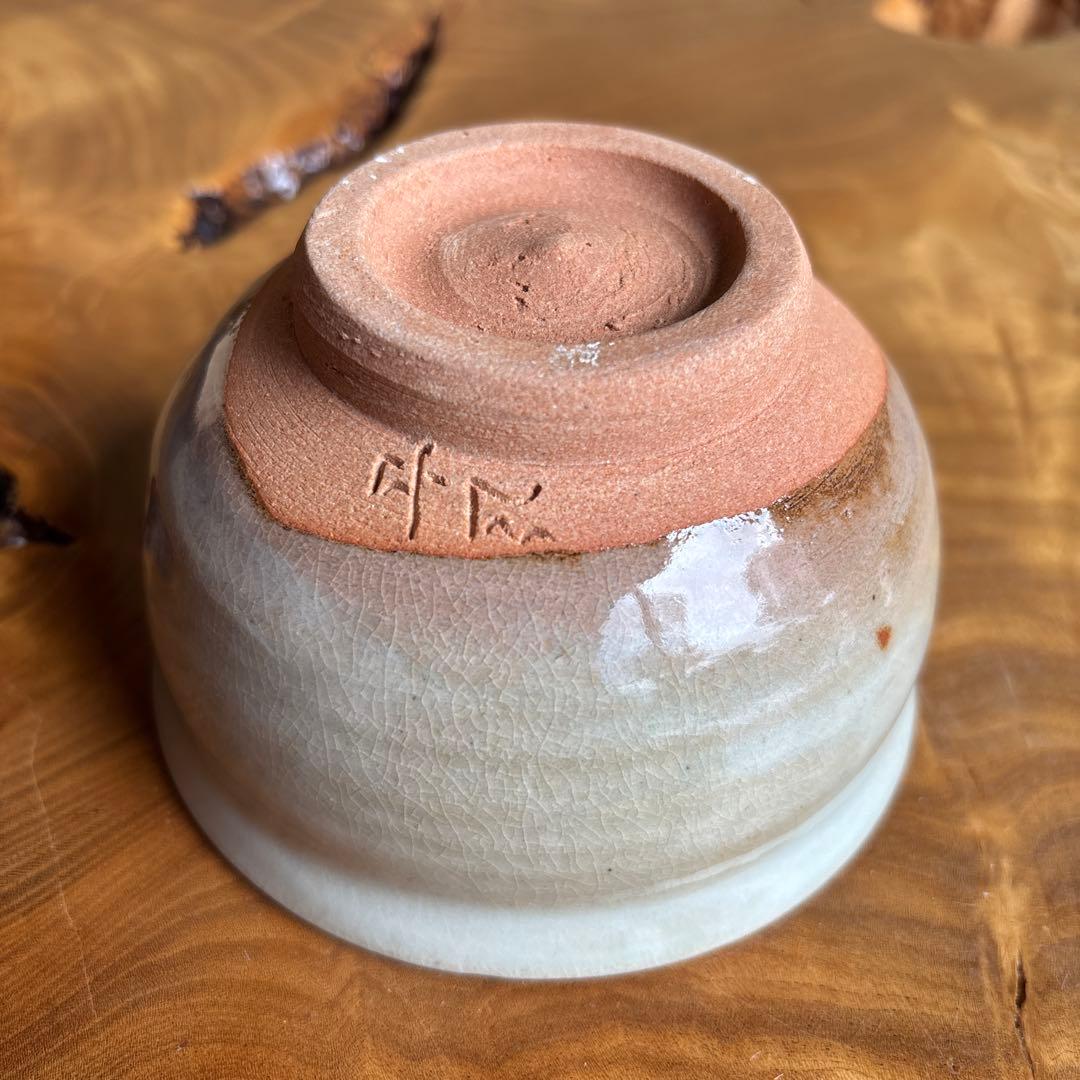 Feldspar Glaze Matcha Bowl with Hi-Iro Fire Blush — Tsutsu-gata Chawan by Sakata Tanpū, Shafū Kiln